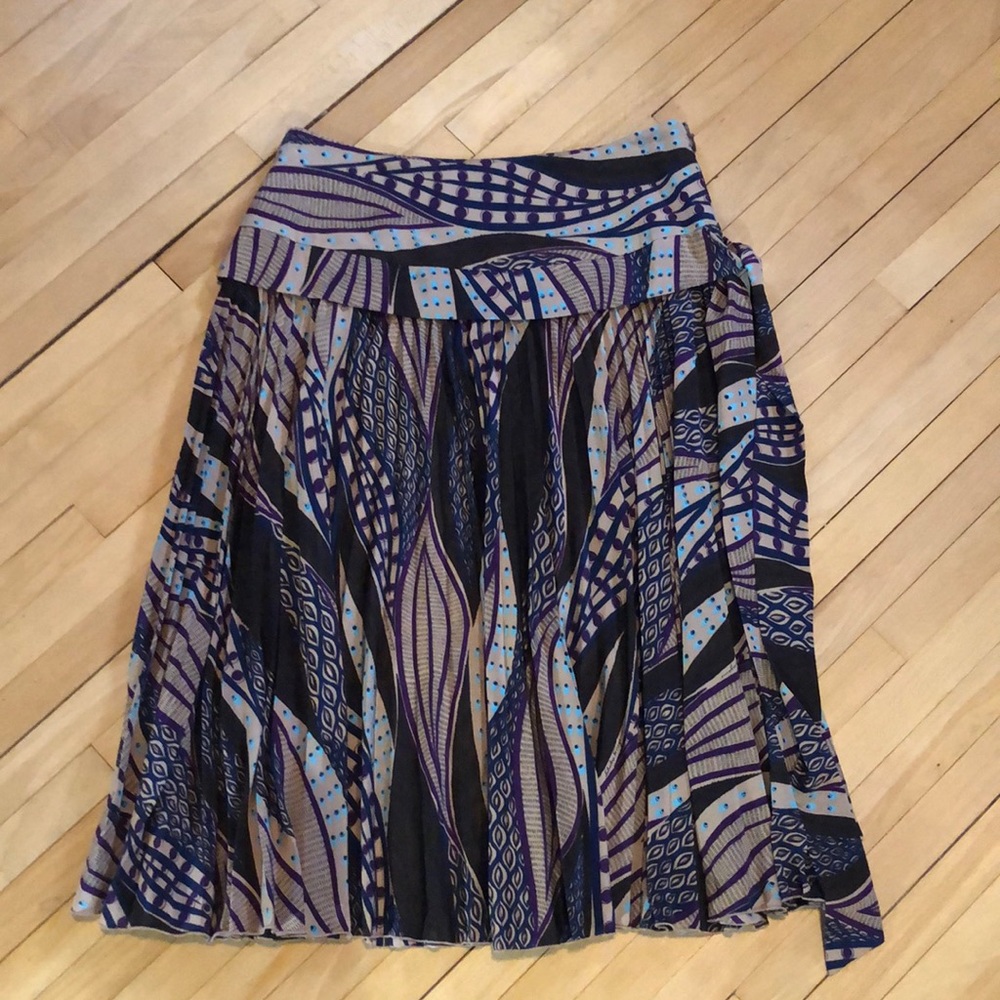 Salvatore Ferragamo 100% silk skirt